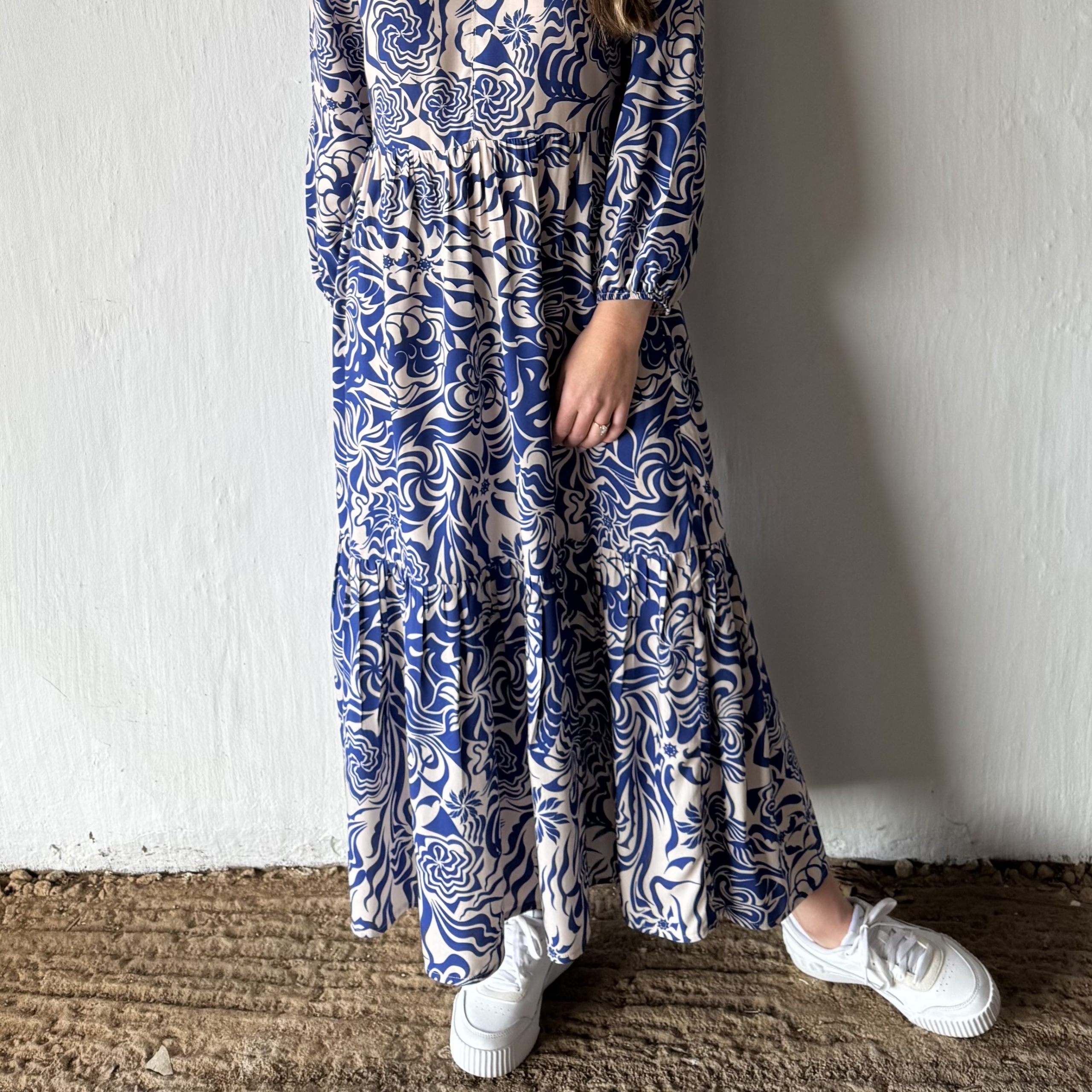 Mia V-Neck Maxi Tiered Dress - Image 3