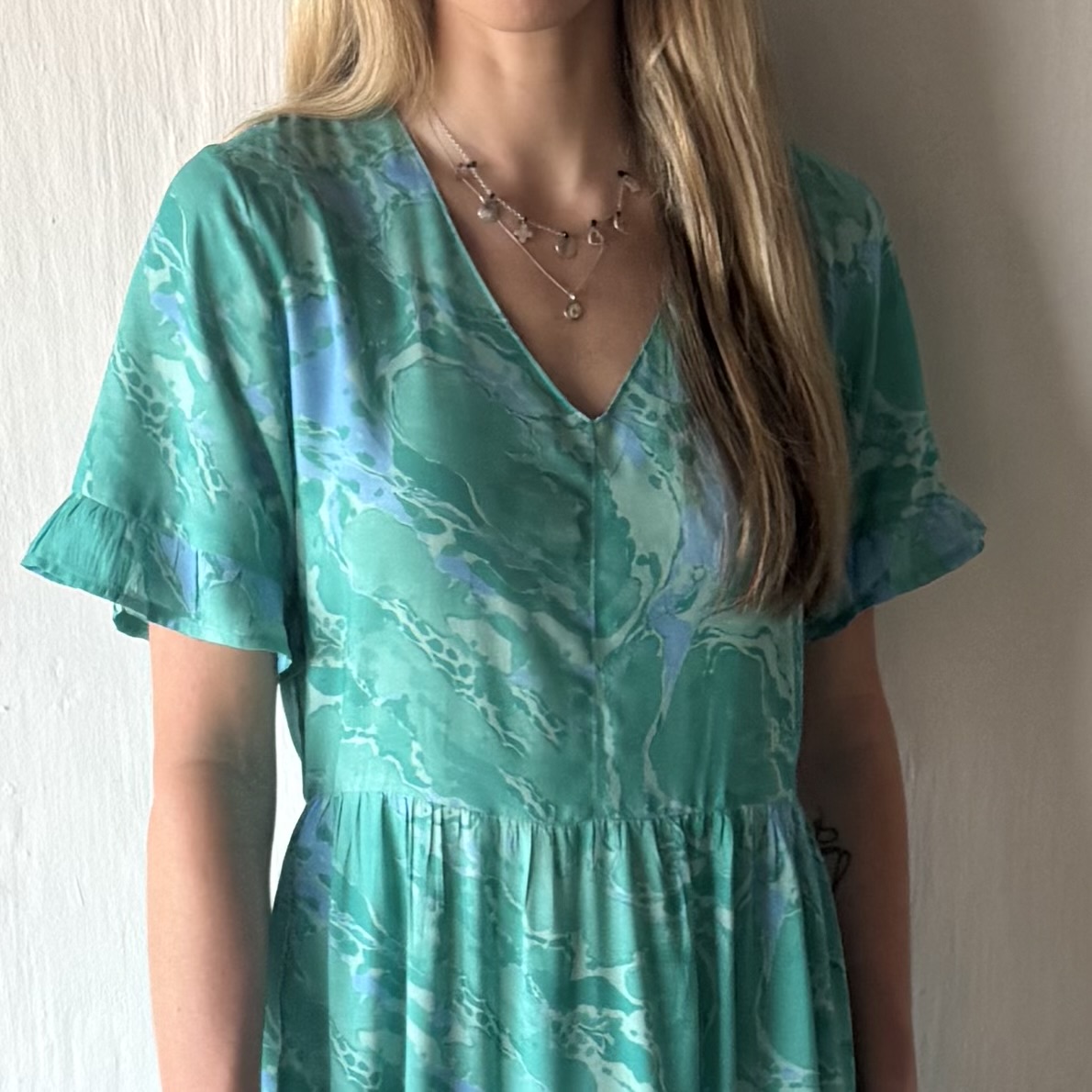 Sadie V-Neck Maxi Tiered Dress SS - Image 2